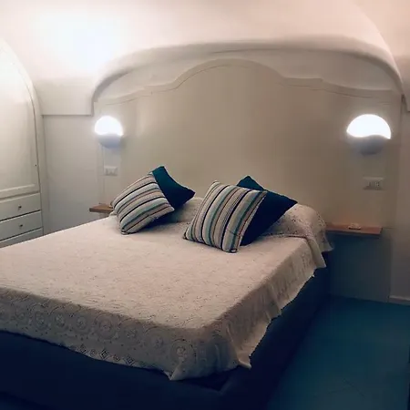 Arco Della Rua Holiday home Amalfi