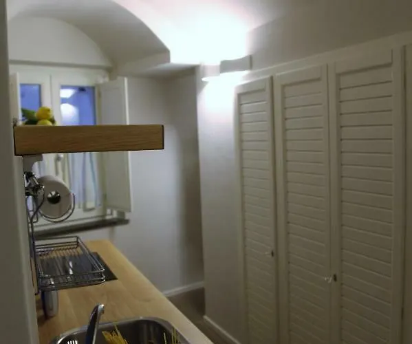 Arco Della Rua Semesterbostad *