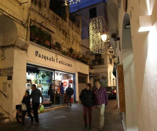 Arco Della Rua Holiday home Amalfi